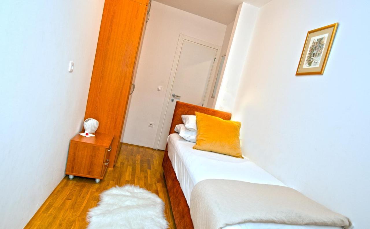 Apartment Duby Дубровник Екстериор снимка